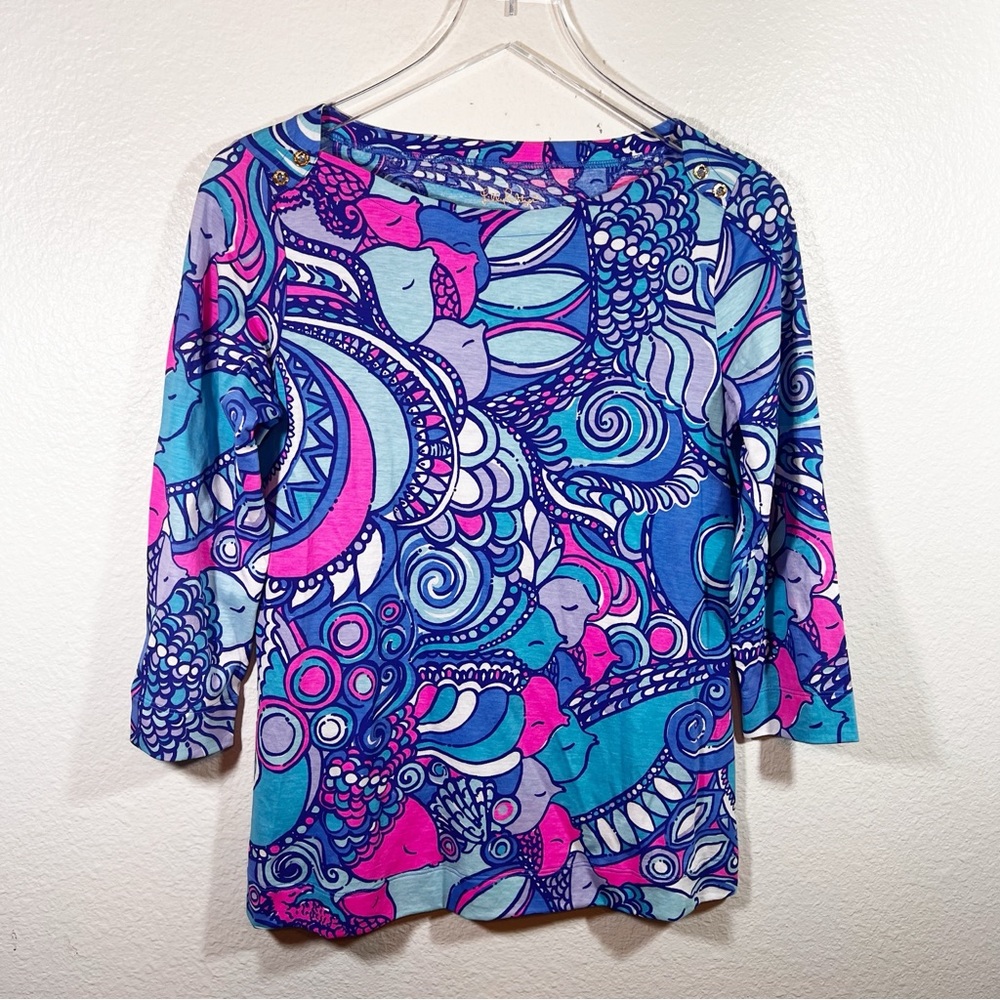 LILLY PULITZER boatneck top gold buttons